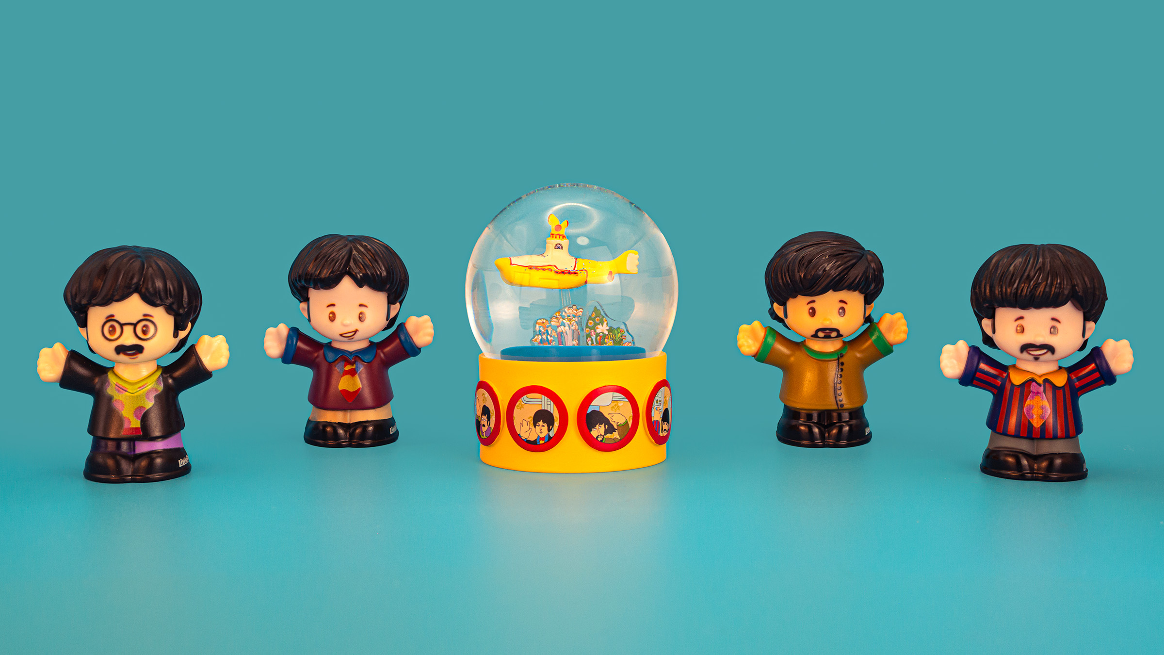 Little People Beatles with Yellow Submarine snowglobe